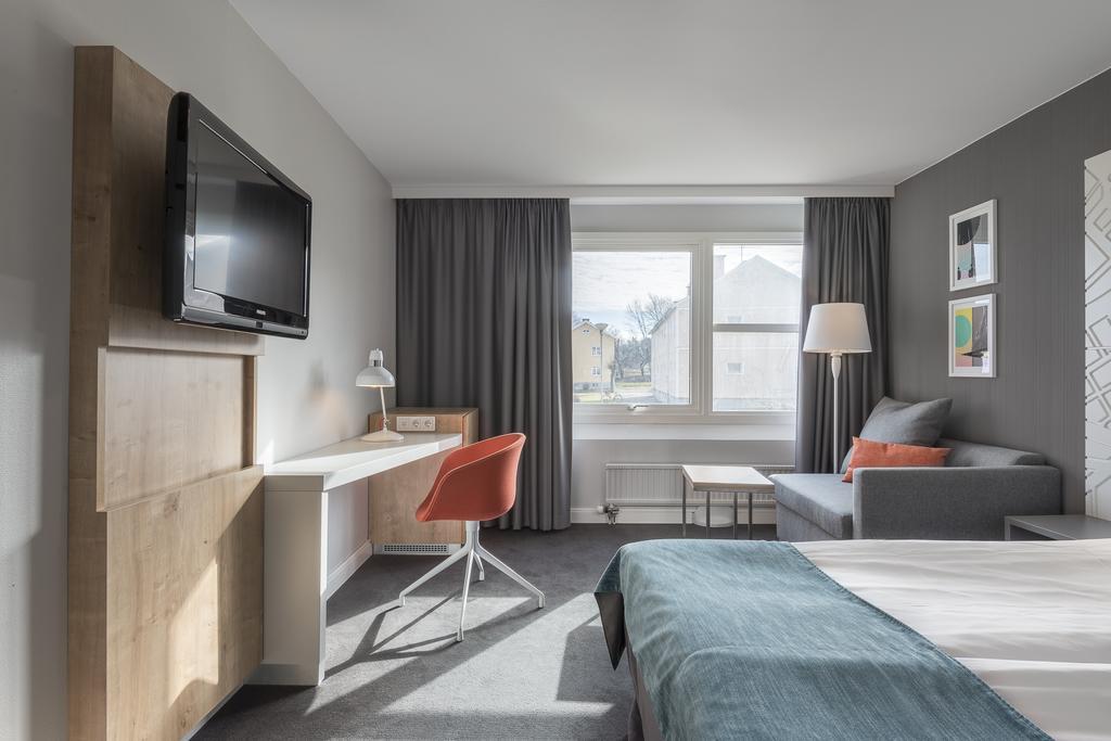 Quality Hotel Prisma Skövde Esterno foto