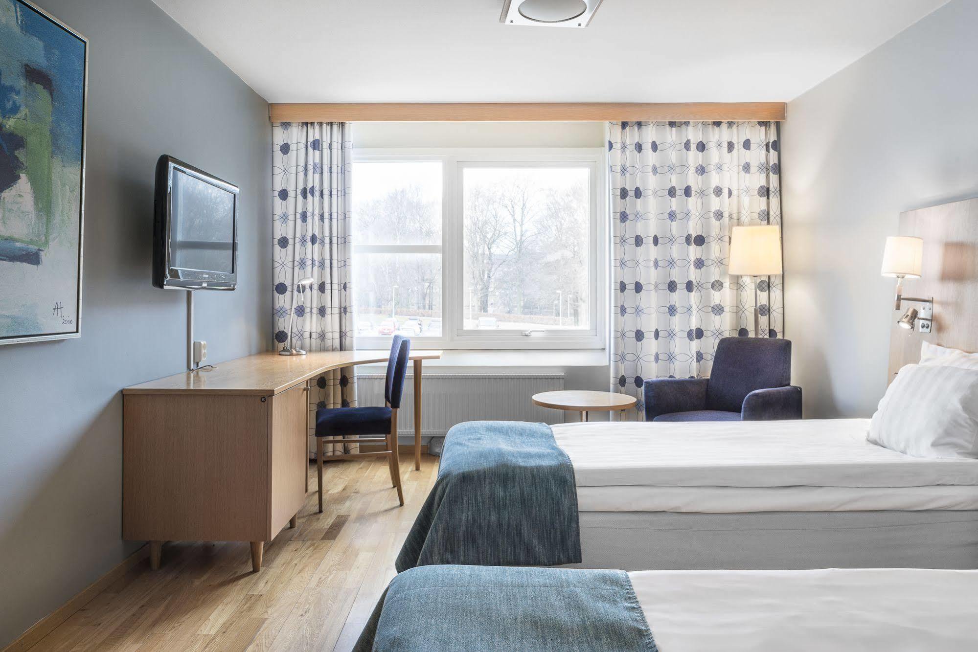 Quality Hotel Prisma Skövde Esterno foto