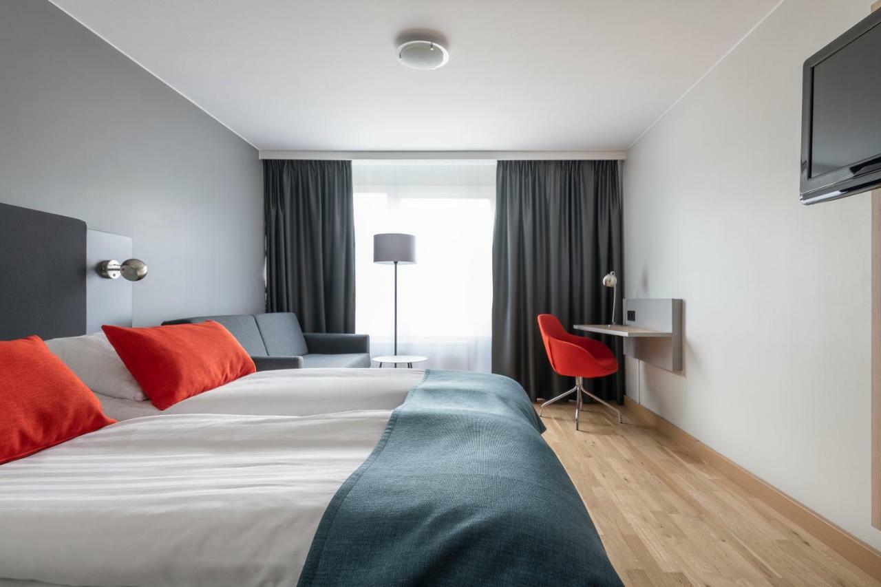 Quality Hotel Prisma Skövde Esterno foto